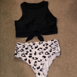 Bathing suit women’s large. Never worn.